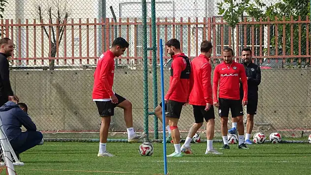 ÇorumFK Teknik Direktörü Çağdaş Çavuş, Açıklamalarda Bulundu