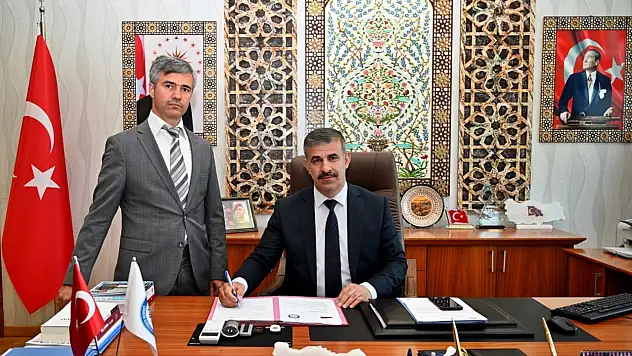 ÇAKÜ'de önemli protokol