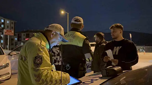 Çankırı'da Araçta Ses Sistemi Bulunduran Sürücüye Ceza Yağdı