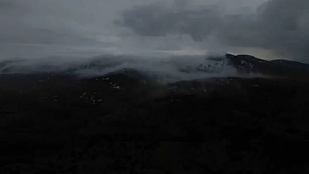 Çankırı'da Buluşan Sis Ve Karlı Dağların Buluşması Mest Etti