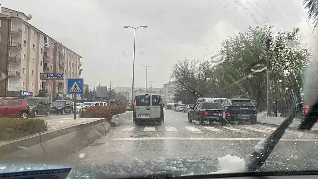 Çankırı'da Dolu Yağışı Etkili Oldu