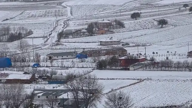 Çankırı'da Kar Yağışı Etkili Oldu