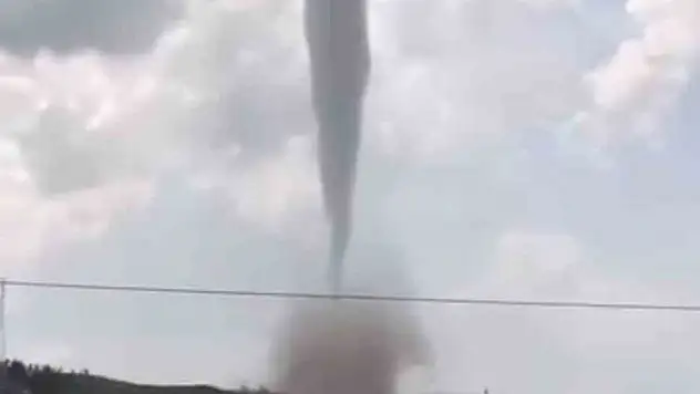 Çankırı'da Oluşan Dev Hortum Paniğe Sebep Oldu