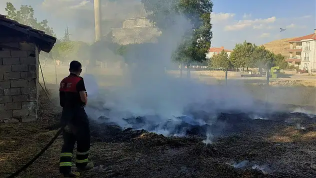 Çankırı'da otluk alanda çıkan yangın kısa sürede söndürüldü