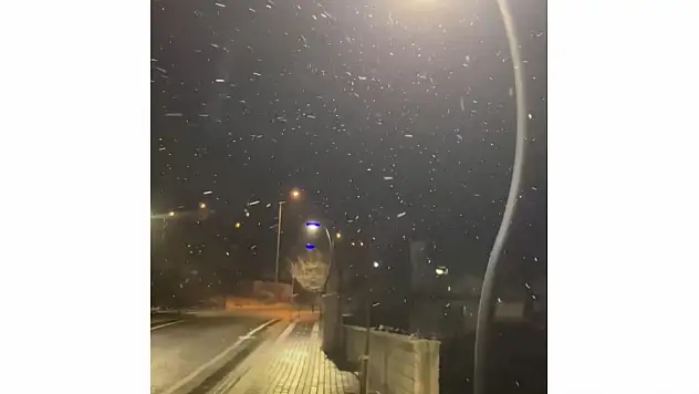 Çankırı'nın Yüksek Kesimlerinde Kar Yağışı Etkili Oluyor