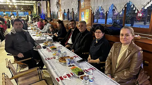 Çatalzeytin'de Eğitim Camiası İftarda Buluştu