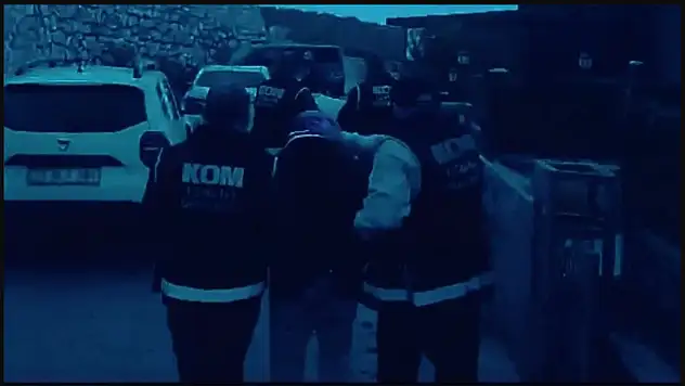 Çember-16 Operasyonlarında 2 Bin 66 Firari Yakalandı