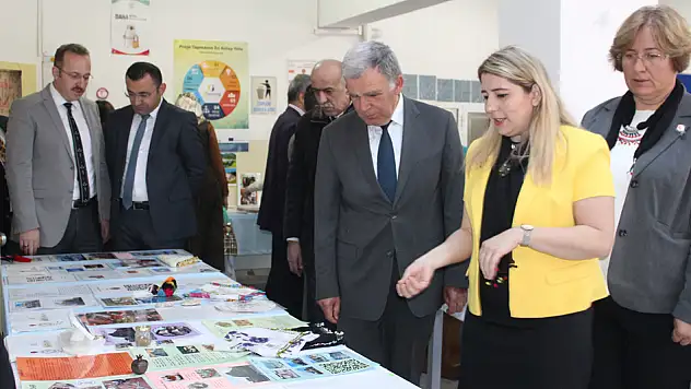 'Çemberimde Gül Oya' Sergisi Kastamonu'da