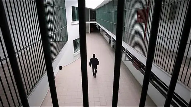 Cezaevlerinde Açık Görüş Yapılacak
