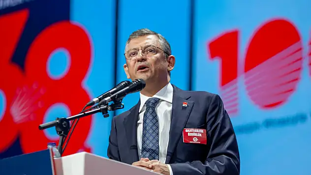 CHP Genel Başkanı Özgür Özel oldu
