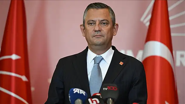 CHP İl Başkanlarından Özgür Özel'e Destek