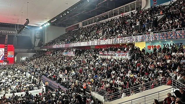 CHP Kurultayı Başladı, Genel Başkan Bugün Belli Oluyor