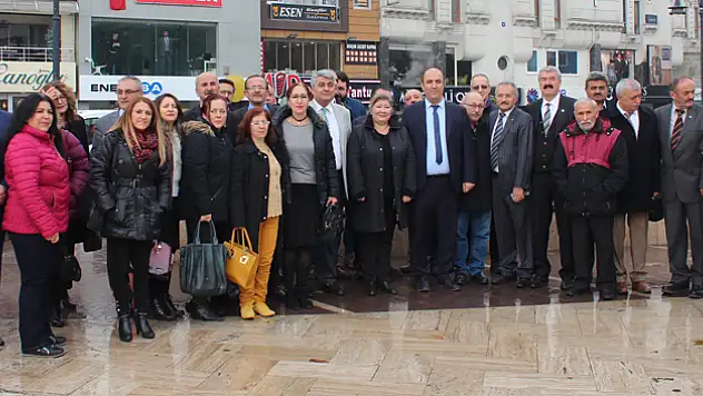 CHP'den, İYİ Parti'ye ziyaret
