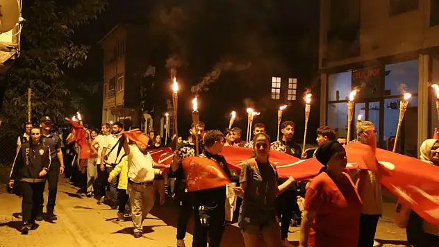 Cide'de 30 Ağustos Coşkusu Sokaklara Taştı
