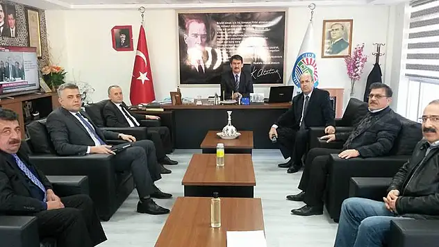 Cide'nin yol sorunları konuşuldu