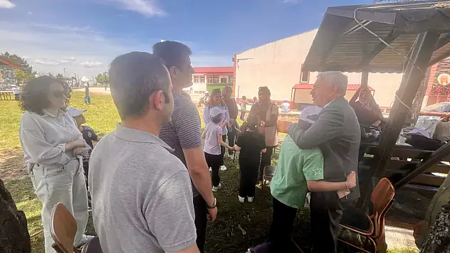 Çocuk Evlerindeki Çocuklar Yolkonak Gençlik Kampı'nda Doyasıya Eğlendi