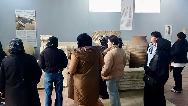 Çocuklar Tarihin Kalbine Yolculuk Yaptı