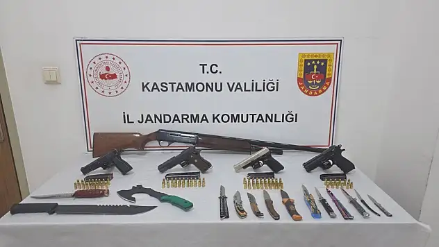 Çok Sayıda Tabanca Ve Tüfek Ele Geçirildi