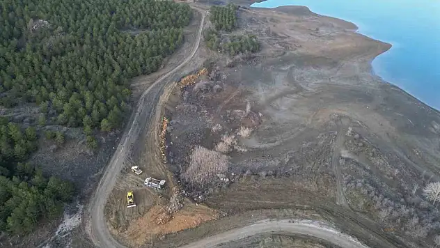 Çomar Barajı'nın Çehresi Değişmeye Devam Ediyor
