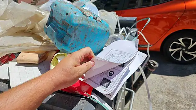 Çöp Kutusunda Nüfus Cüzdanı Fotokopileri Bulundu
