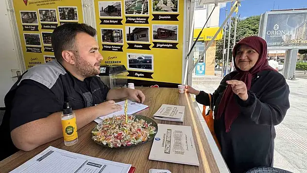 Çorum Belediyesi Çözüm Merkezi Noktası Saat Kulesi önünde kuruldu