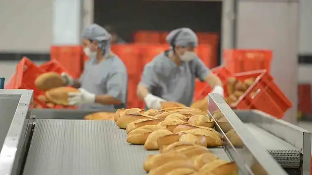 Çorum Belediyesi Halk Ekmek, 2025'te 13,3 Milyon Ekmekle Sofralara Ulaştı