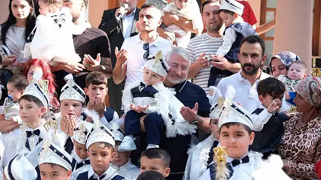 Çorum Belediyesi'nin çocuk şenliği ve geleneksel sünnet şöleni renkli görüntülere sahne oldu