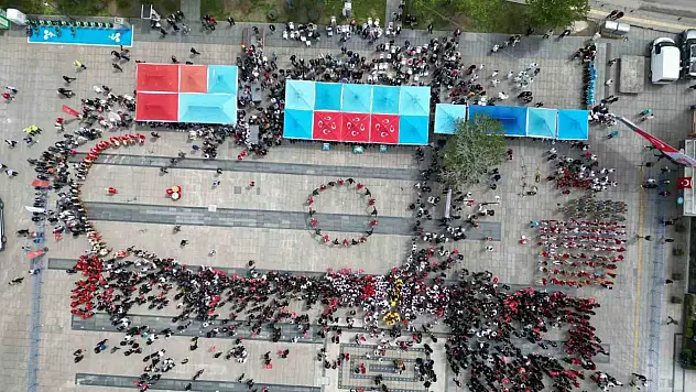 Çorum'da 19 Mayıs Coşkuyla Kutlandı