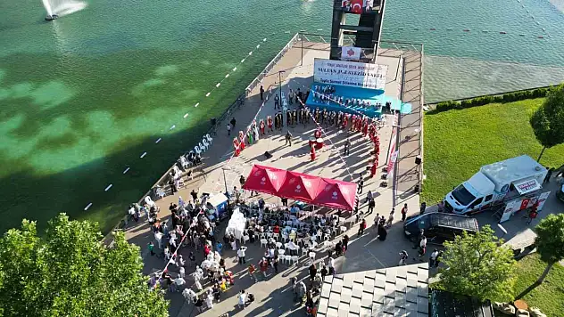 Çorum'da 534 yıllık Osmanlı vakıf geleneği yaşatıldı: Toplu sünnet şöleniyle çocukların yüzü güldü