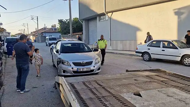 Çorum'da alkollü sürücü park halindeki 4 araca çarptı: 175 bin lira ceza yedi