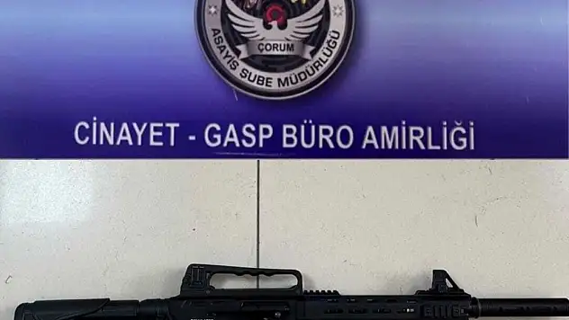 Çorum'da aranan 2 şahıs yakalandı