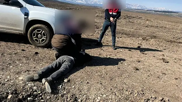Çorum'da Aranan Şahıslar Tutuklandı