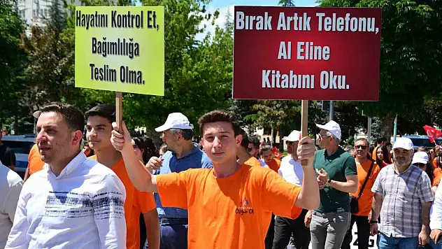 Çorum'da bağımlılığa karşı farkındalık yürüyüşü
