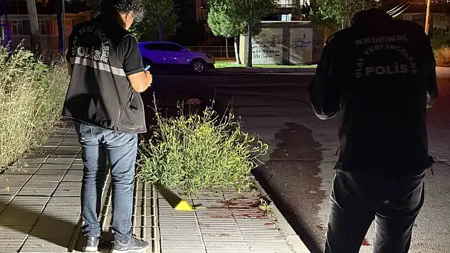 Çorum'da bıçaklı kavga: 2 yaralı