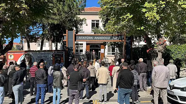 Çorum'da binlerce aday KPSS'de ter döktü