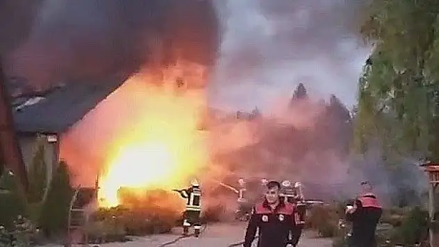 Çorum'da Çiçekçide Korkutan Yangın
