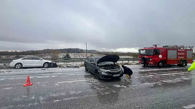 Çorum'da Dolu Yağışı Kazaya Neden Oldu: 10 Yaralı
