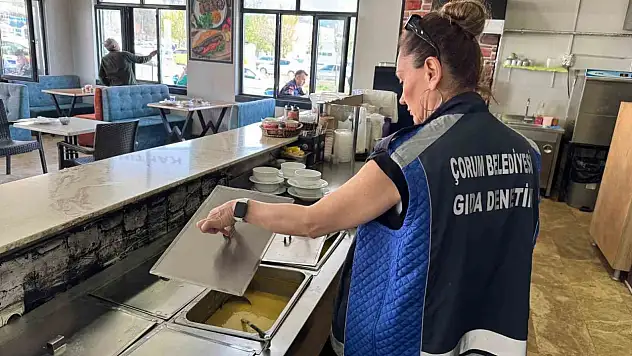 Çorum'da Hastane Ve Okul Kantinleri İle Marketler Denetlendi
