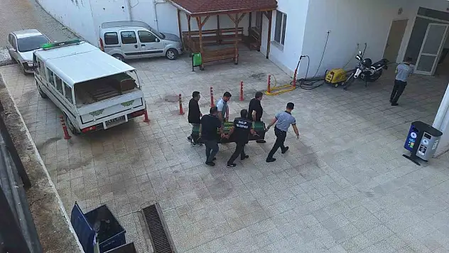 Çorum'da kamyonla çarpışan motosikletin sürücüsü hayatını kaybetti