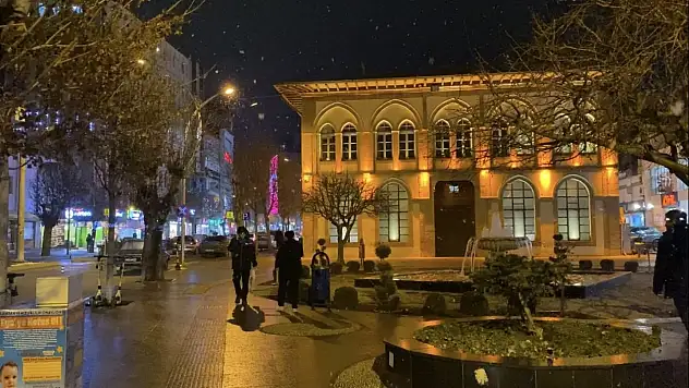 Çorum'da Kar Yağışı Etkili Olmaya Başladı