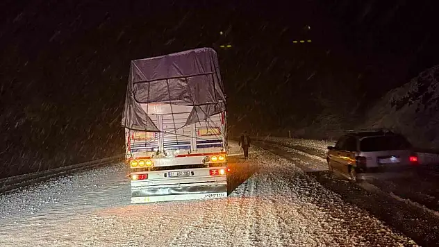 Çorum'da Kar Yağışı Etkili Oluyor