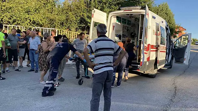 Çorum'da Minibüsle Çarpışan Bisikletli Çocuk Yaralandı