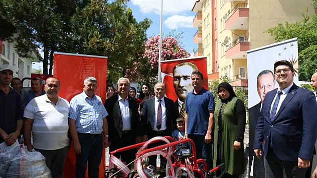 Çorum'da Mobil Süt Sağım Makinesi Dağıtıldı