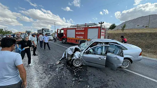Çorum'da otomobiller çarpıştı: 7 yaralı