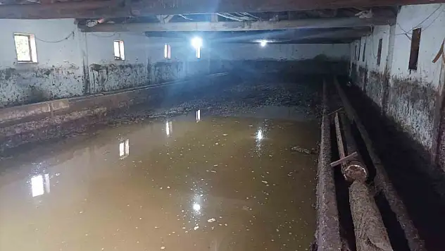 Çorum'da sağanak yağış sele neden oldu: Delice Çayı taştı