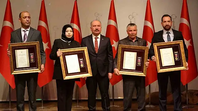 Çorum'da Övünç Madalyaları Takdim Edildi