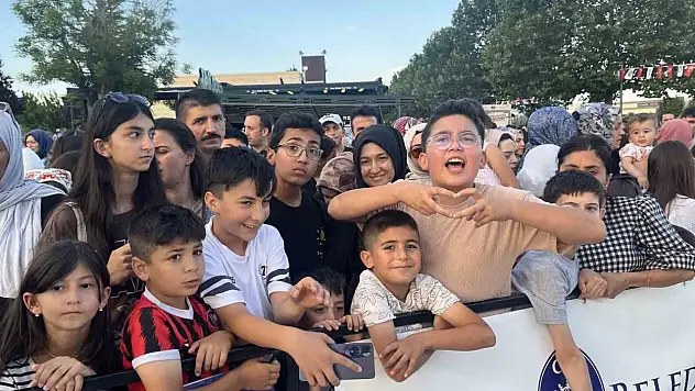 Çorum'da yaz okulları şenliğinden çocuklar doyasıya eğlendi