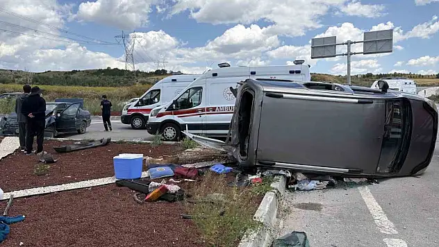 Çorum'daki trafik kazasında ağır yaralanan sürücü öldü