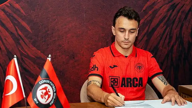 Çorum FK, Gökhan Sazdağı'nı transfer etti