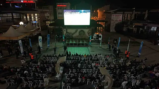 Çorum FK Taraftarları Play-Off Maçını Dev Ekrandan İzledi